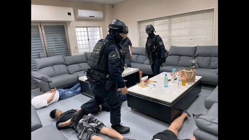 暴力討債集團放高利再詐騙 警荷槍攻堅一舉殲滅逮5人