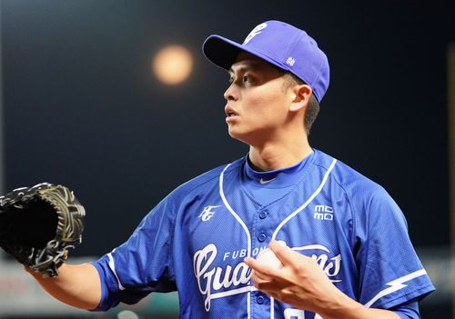 不問天就是最好生日禮物 隊友支援3分陳仕朋生日勝投MVP