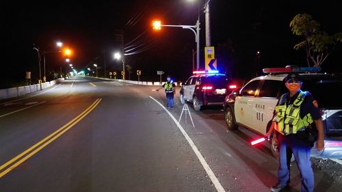 屏東飆仔賽車先派「小蜜蜂」探路 警道高一尺還有這招反制