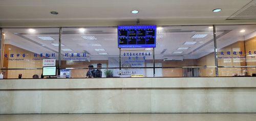 國道警官北市公廁性侵15歲少年　住處搜出不雅照！2大過免職、收押禁見