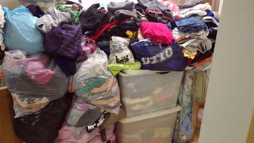 结婚住婆家8年!扔「发霉、破烂物品」全被捡回 她一招解套:要把自己丢出去了