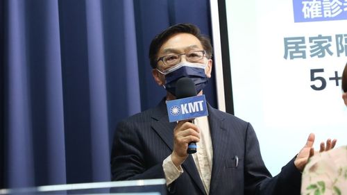 BA.5疫苗採購同步日本？　藍酸「人家都買到了」：我們還在補資料