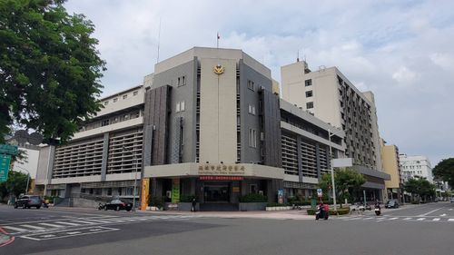 獨家|高雄警遭女友提告家暴 糟!意外曝光他搞婚外情