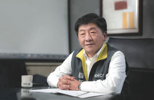 陳時中推免治馬桶「70歲阿公攀在女廁偷看」！ 她嘆：「誠實中」變不見了