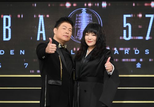 原子少年登金鐘舞台!曾國城、唐綺陽開場飆Rap 光良、周蕙實力助陣