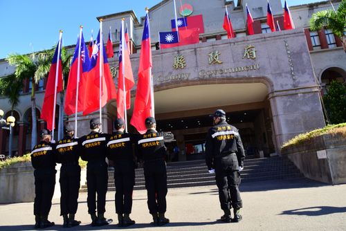 新竹縣府廣場升旗典禮迎國慶　展現在地熱情與民俗技藝