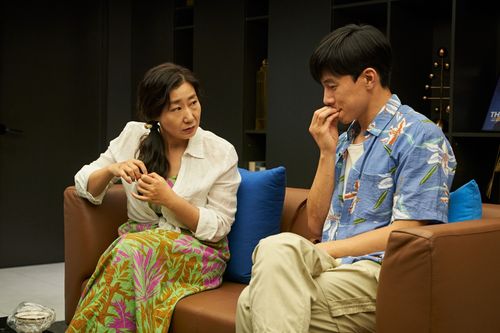 羅美蘭嫌金武烈不年輕肖想尹斗俊 《政客2》驚見「王世堅質詢」