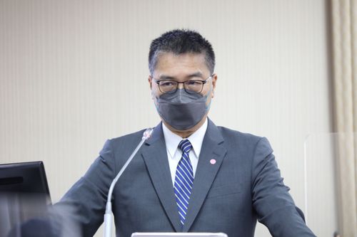 遭批失言「房地產是護國群山」　徐國勇怒：不要斷章取義