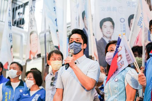 疫苗大戰蔣萬安挺她! 喊話:證嚴法師為救眾生流汗,我們不能讓慈濟人流淚!