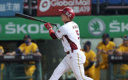 樂天梁家榮車禍擦傷下二軍　拼個人獎還未絕望