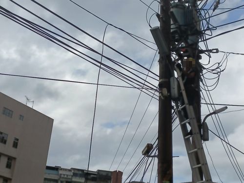 清理「天際線」管制行人卻丟工作　做工的人苦嘆：社會不講理嗎？