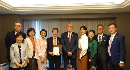 不只有橘色惡魔!日本19議員也組團來台 一同參與我國慶盛典