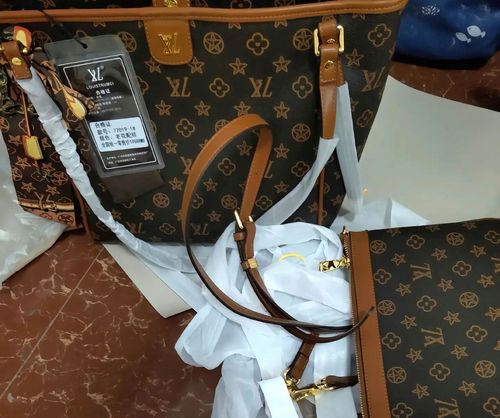 網紅曬男友送名牌包!網一看XL是啥鬼? 笑稱「這限量版的」