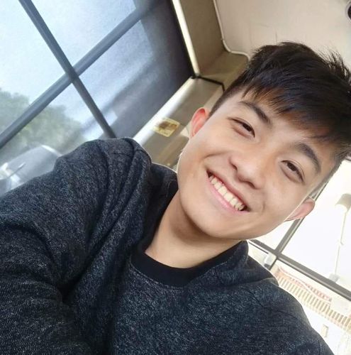 楊實秋兒大復仇!控女兵變身狗奴玩SM 露乳裸下體po網眾人瞧