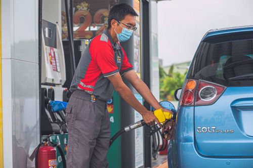 下周汽油止漲持平估不調整 柴油小漲0.1元