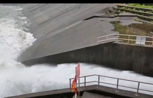豪雨强灌!台7线22.8K至60.8K预警封路 复兴土石流警戒区撤离265人