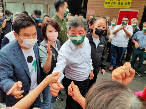 徐巧芯緊咬出包的是文宣部 陳時中:不要這麼牽拖