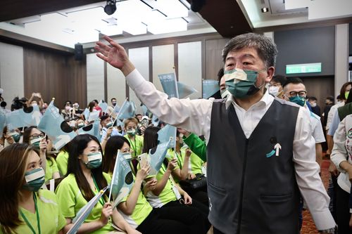 徐巧芯也被抓「圖片回力鏢」 陳時中:她常做這種事、不想批評