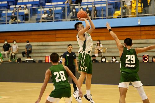 對手主力輪休 登峰造極籃球賽高苑工商84比56大勝松山