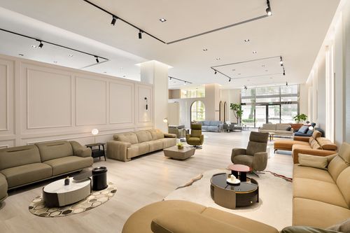 義大利精品沙發全台最大門市開幕 全球最新款台灣搶先賣