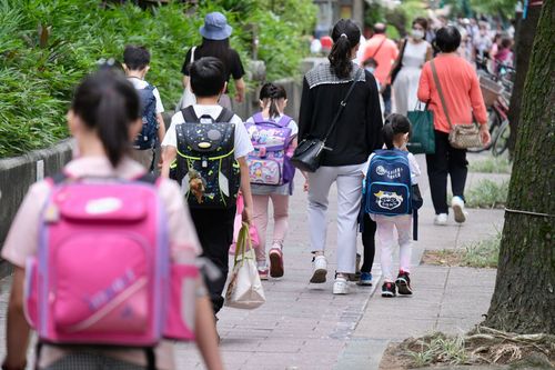 本土语纳国高中必修被爆「没课本」 教育部说原委