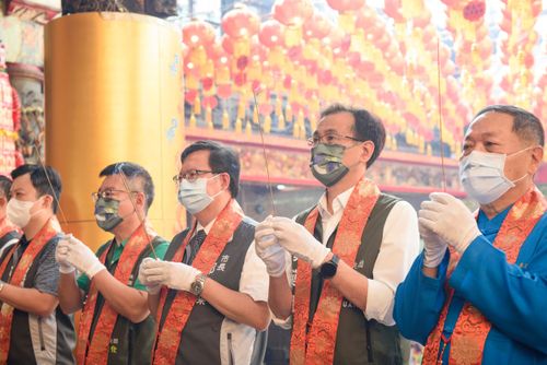 鄭運鵬砲轟農委會研究案抄襲是醜聞　張善政這原因有「說不出的痛」