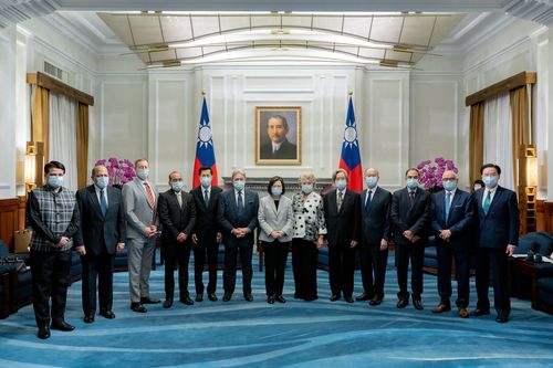 玉山論壇明盛大舉辦　蔡英文接見訪賓盼打造民主同盟陣線