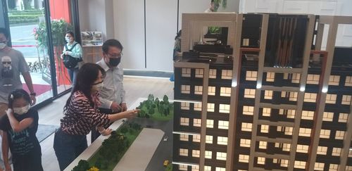 高雄指標案殺進928檔期　市區奔5市郊站3