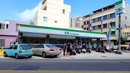 投資500萬、金店面被強收回 澎湖加盟主控超商整碗捧走