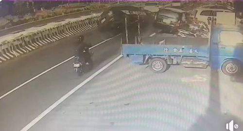 彰化保全清晨巡邏度咕　撞路旁2車釀1傷