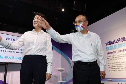 北市教長請假力挺遭疑行政不中立 黃珊珊駁:小英蘇揆都替陳時中站台