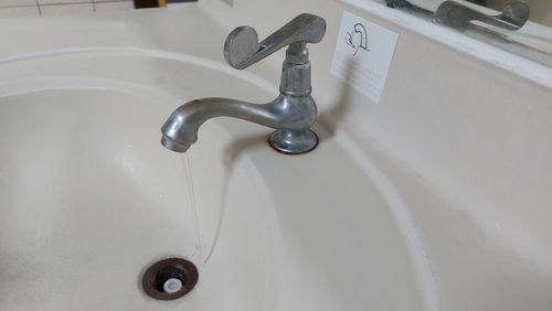 高雄今晚10點停水6小時!強震扯壞送水幹管 3萬7000戶無水可用