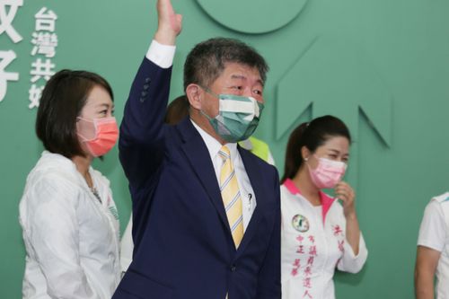 打臉人設多變說？蔣萬安昨安排酒吧行程　陳時中：也是一種進步