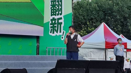 陳時中、鄭文燦同台相挺 新北年年退步!林佳龍酸侯「心裡只想著2024」