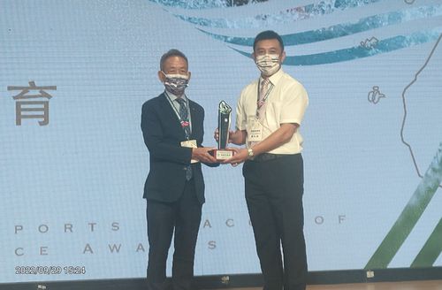 田徑投身射擊 光復高中陳弘振投入基層選良才獲傳炬獎運動教練獎