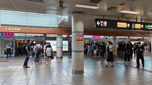 北捷文湖線今早停駛原因出爐　影響1萬名通勤客