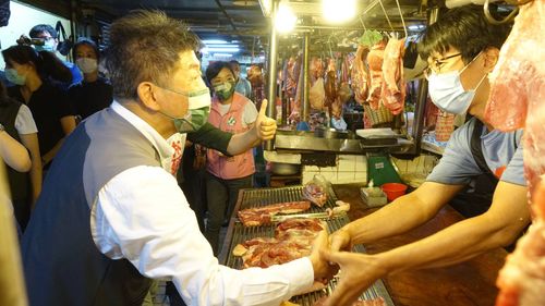 自评防疫高分挨柯P轰「去死吧」 陈时中回呛:没口德