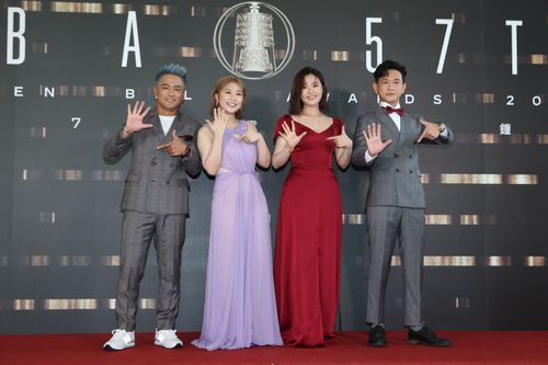 楊小黎、焦凡凡當金鐘星光大道掌門人 剷肉比賽「禮服開到肚臍」