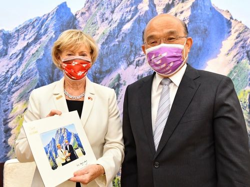 蘇揆見加拿大國會議員團　盼互惠互利提升雙邊貿易