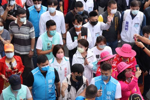 陳時中稱「我不打負面選舉」　黃珊珊：都來自民進黨！怎麼不心痛受害人？