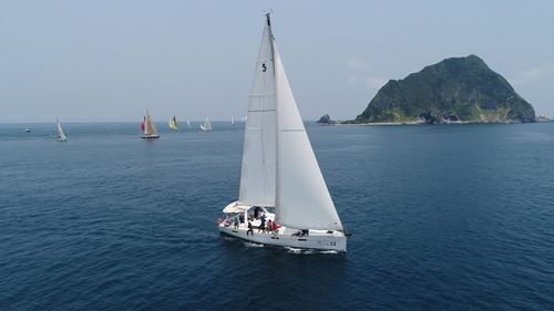 強颱軒嵐諾進逼台灣 基隆嶼明起封島3天