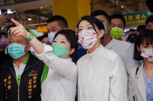 對的事不會因黨派不同受阻 高虹安赴台中建國市場取經