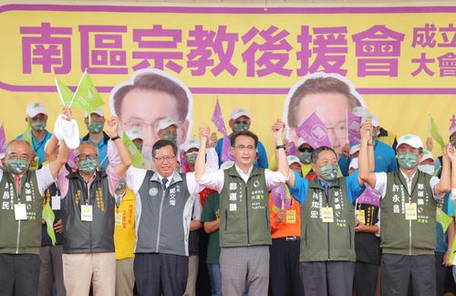 張善政動員遊覽車造勢 鄭運鵬酸:為了選舉雙重標準