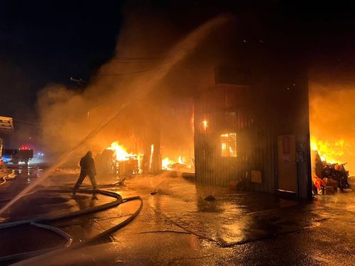中壢工廠全面燃燒　烈焰沖天！警消緊急搶救