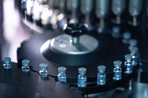 防範冬季Omicron疫情又起 歐盟加拿大批准次世代疫苗