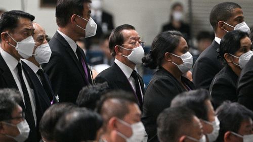 安倍國葬唱名「台灣」 蘇嘉全、王金平等上台獻花