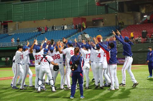 紀慶然代打逆轉安　台灣6:2勝哥國U23搶頭香