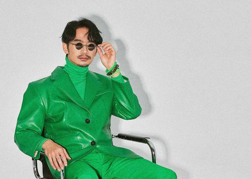 DJ HEAD唱出同志跨國婚心酸　一身金龜綠立志當金龜婿