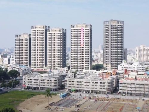 高雄鳳山待售新屋量少 「富邦大無疆」轉售價每坪漲10萬