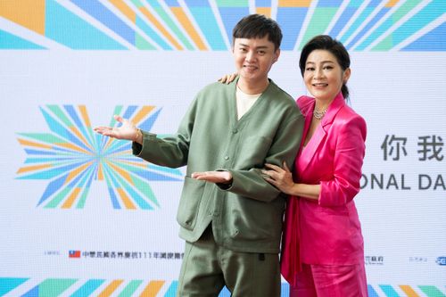 陳美鳳國慶相約桃園見 王彩樺對唱許富凱兼挑婿